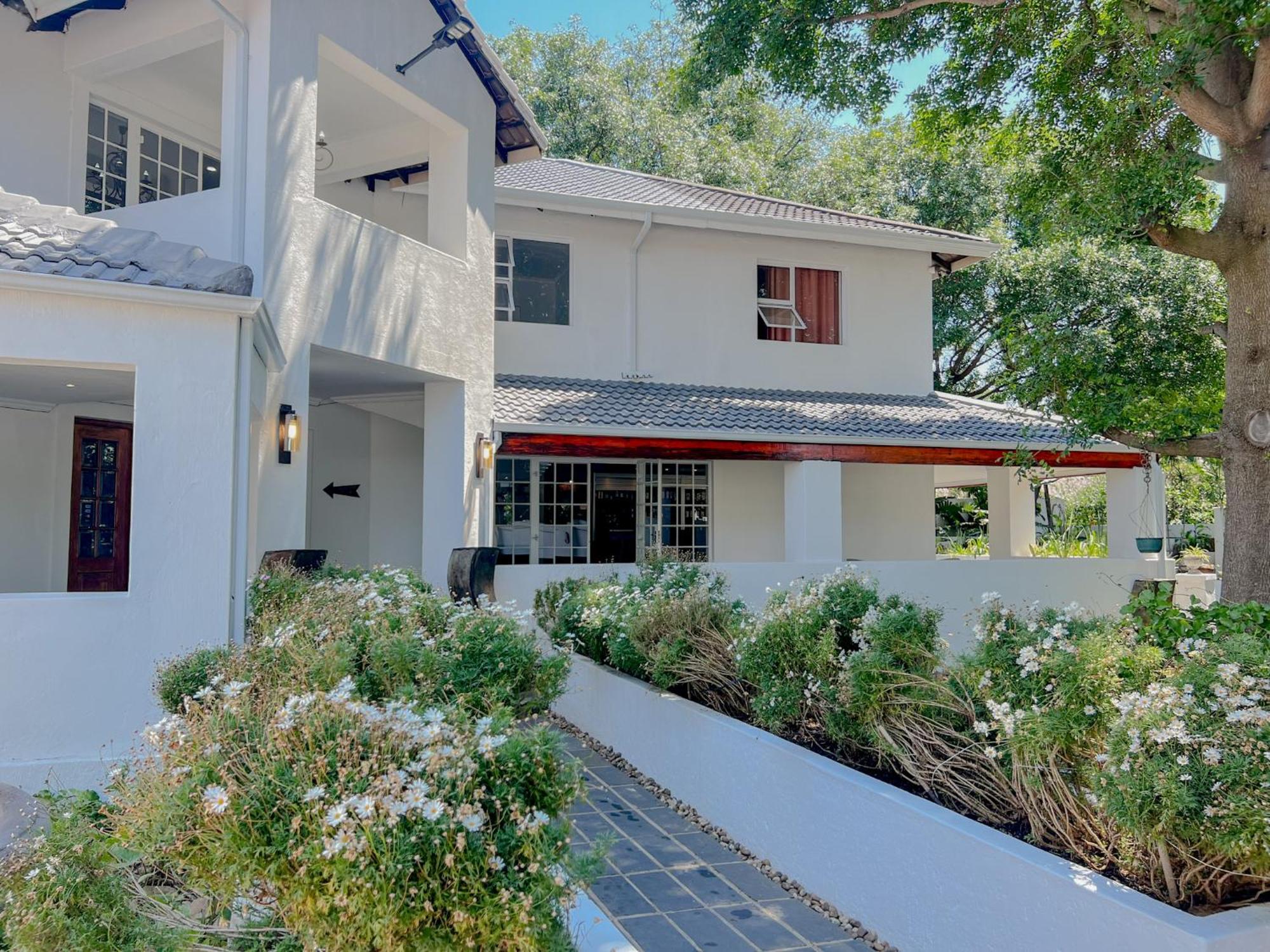 Amoris Guesthouse - In Brooklyn Pretoria-Noord Extérieur photo